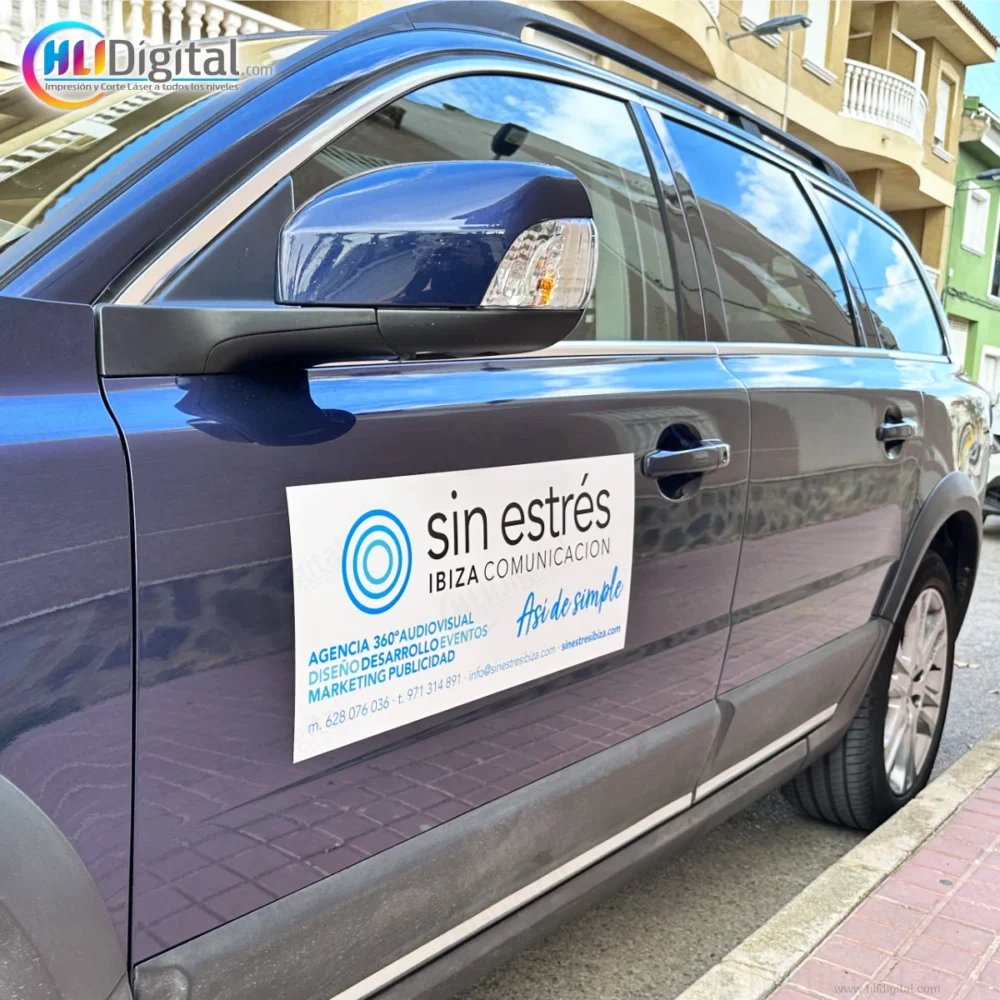 Impulsa tu visibilidad empresarial con Imanes Publicitarios para Vehículos de HLI Digital: resistentes, personalizables y seguros hasta 100 km/h. Perfectos para toda clase de vehículos, promueven tu marca en movimiento
